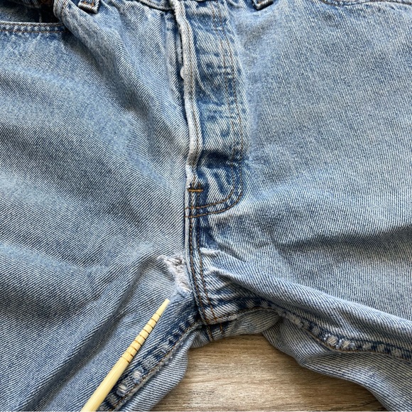 Levis denim button fly straight leg jeans size 30 Women Vintage 90s Made in USA - Picture 8 of 16